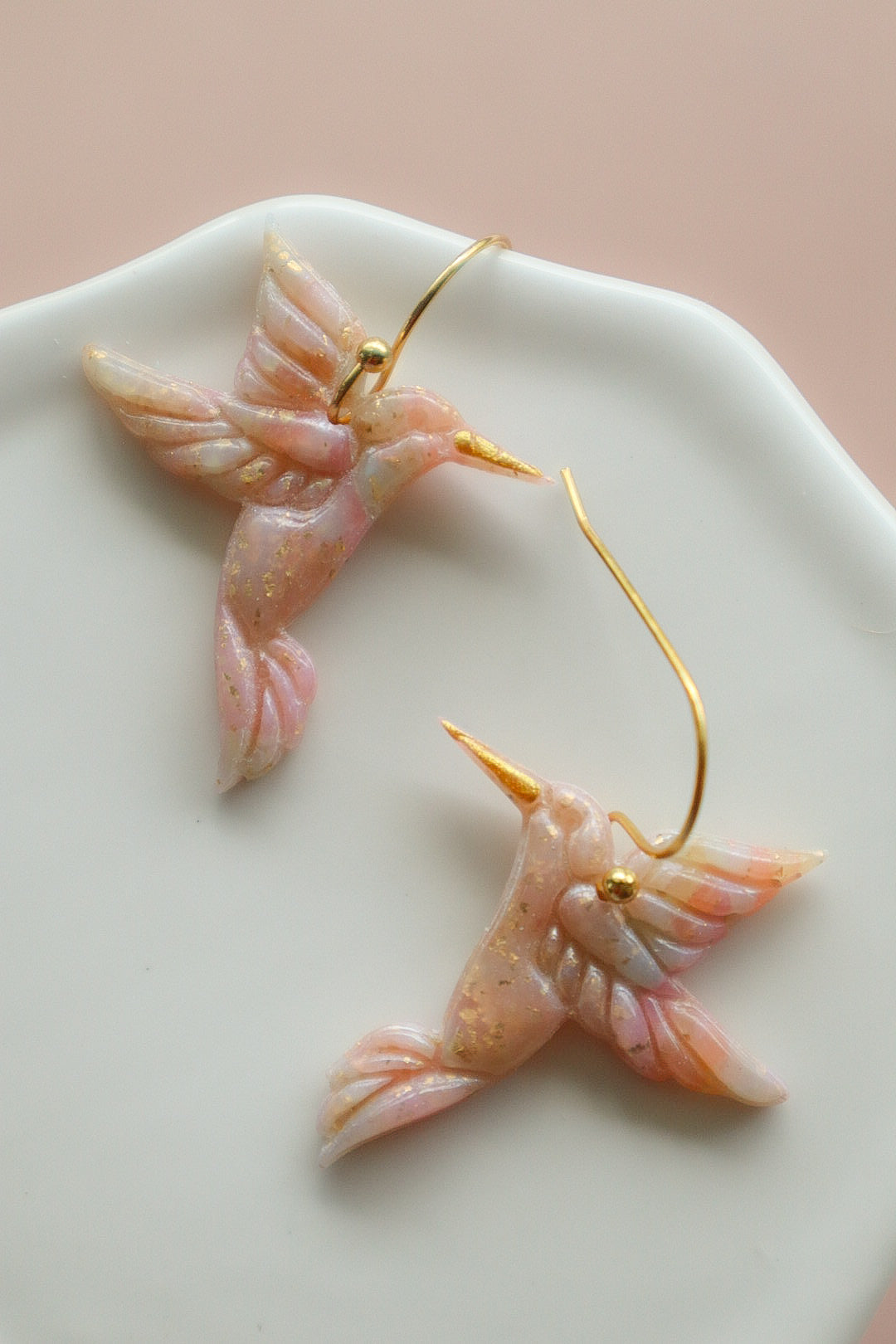 Pastel Marble Hummingbird