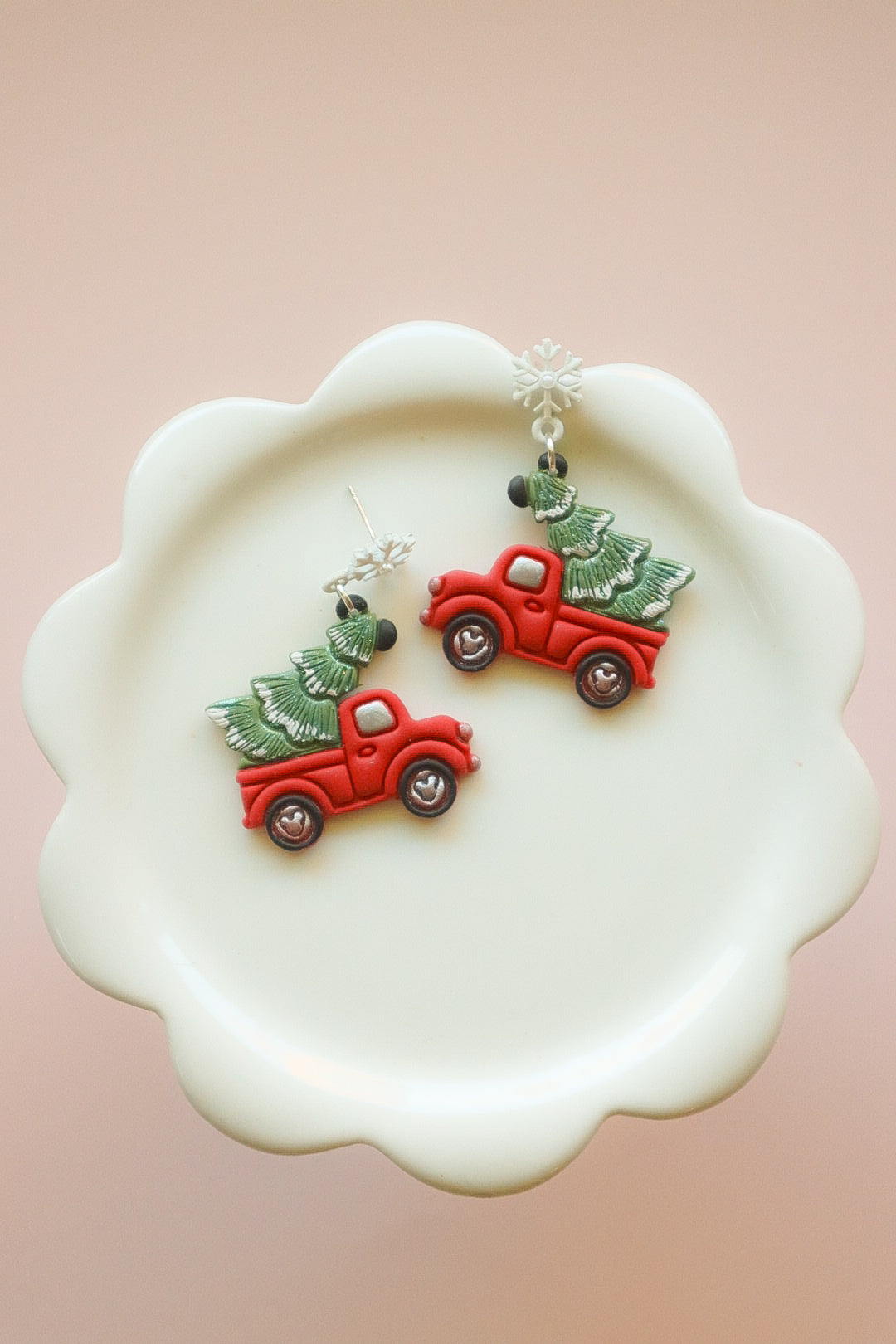 Tree Farm Holiday Magical Mouse Truck