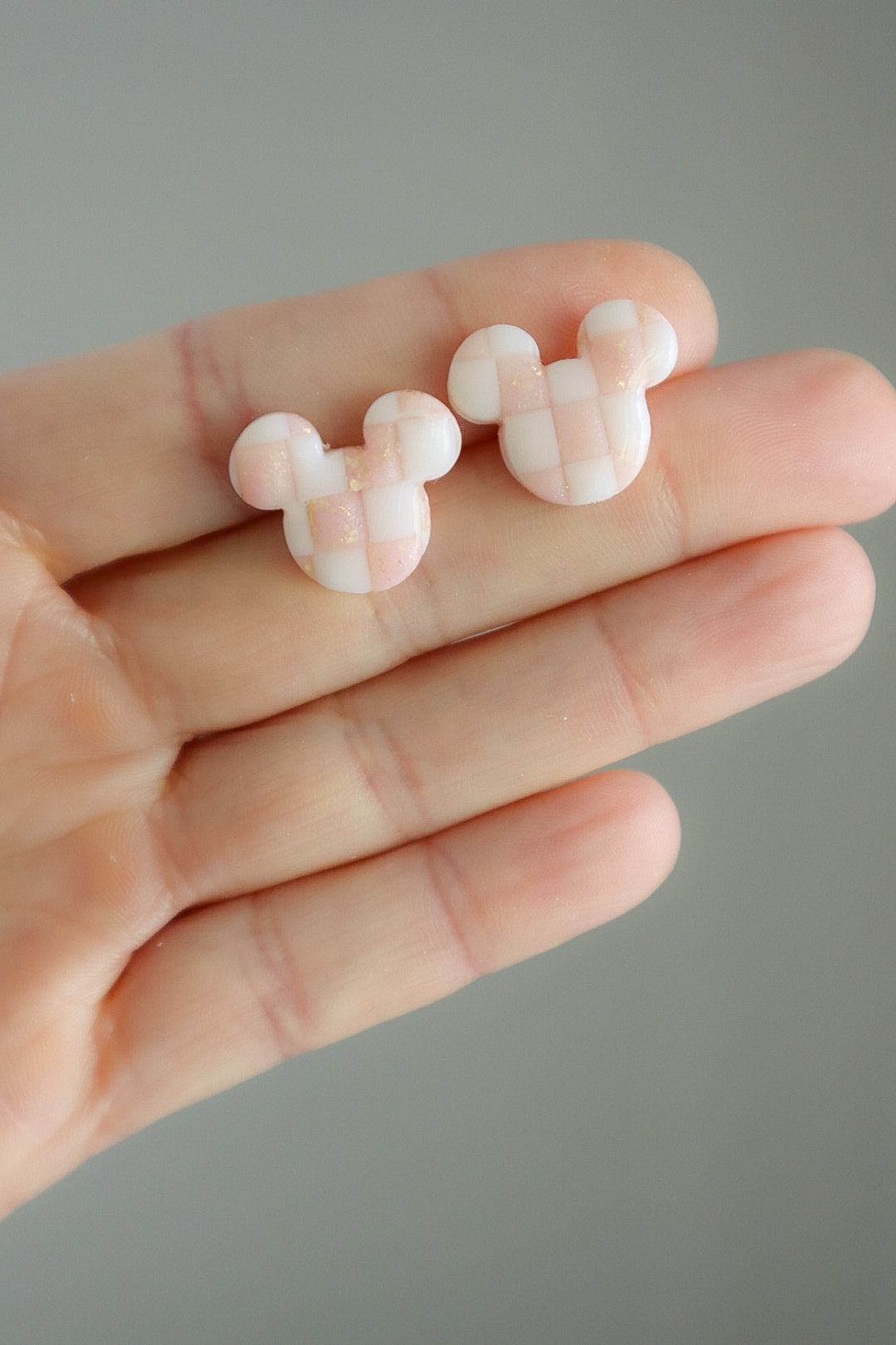 Pink Checkered Magical Mouse Stud