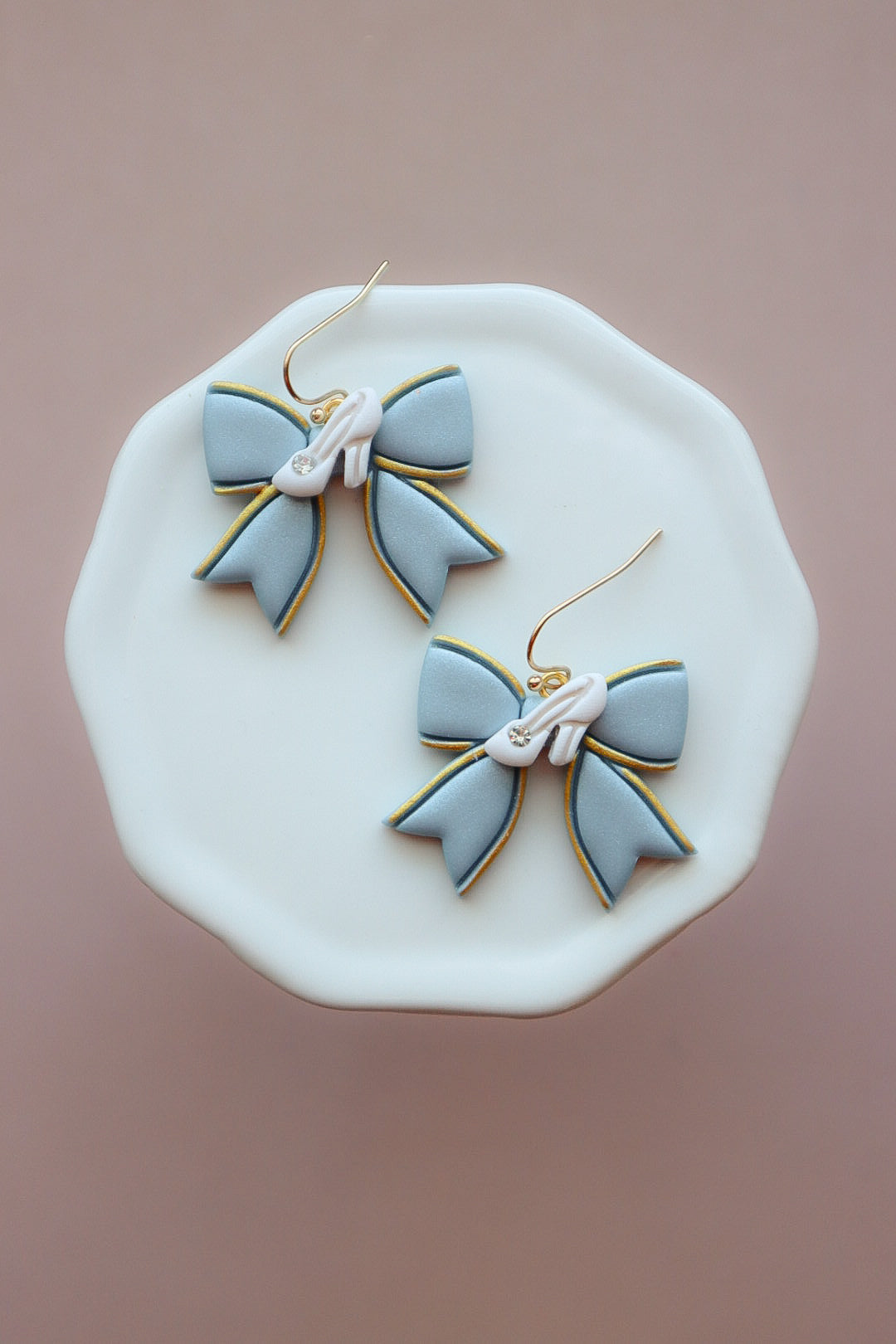 Royal Glass Slipper Bow