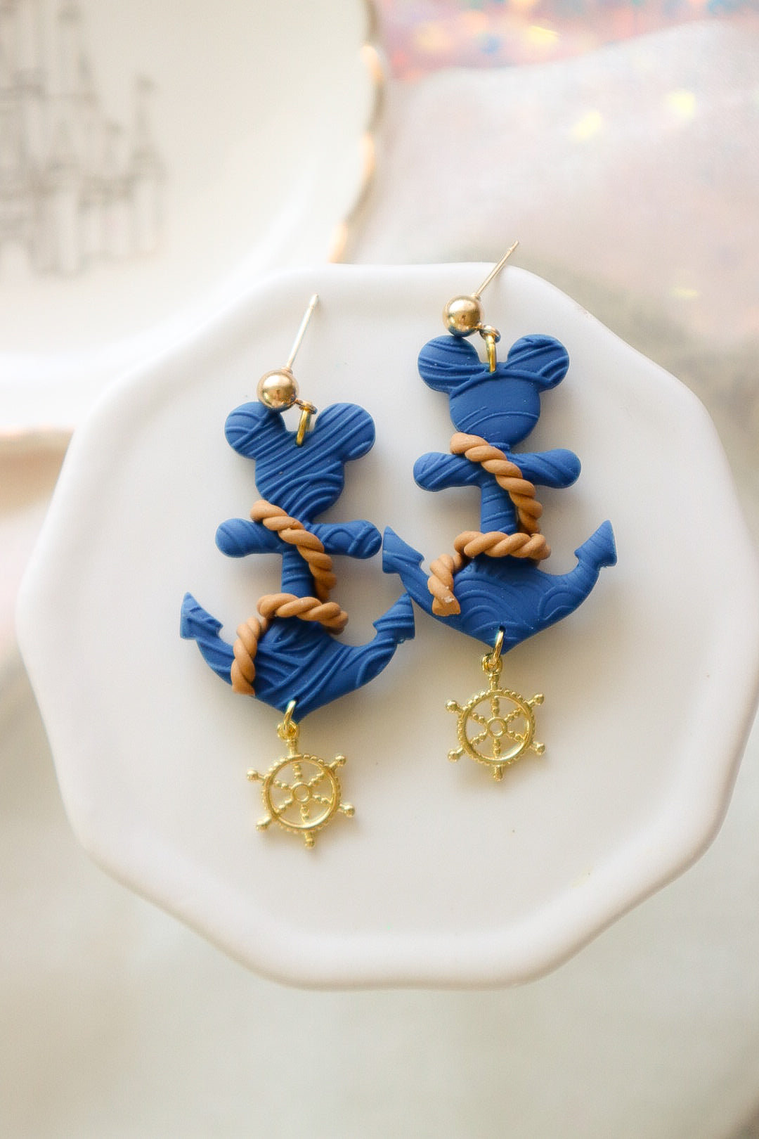 Magical Mouse Anchor with Rope