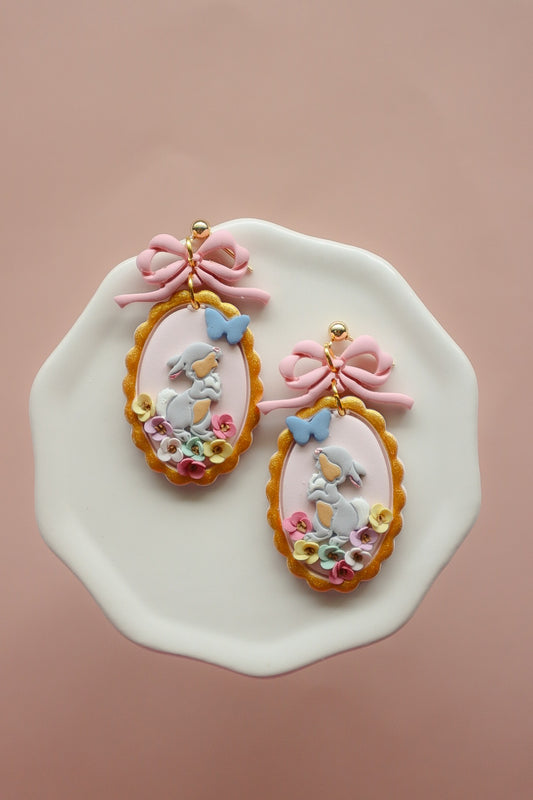 Forest Friends | Floral Bunny Frame
