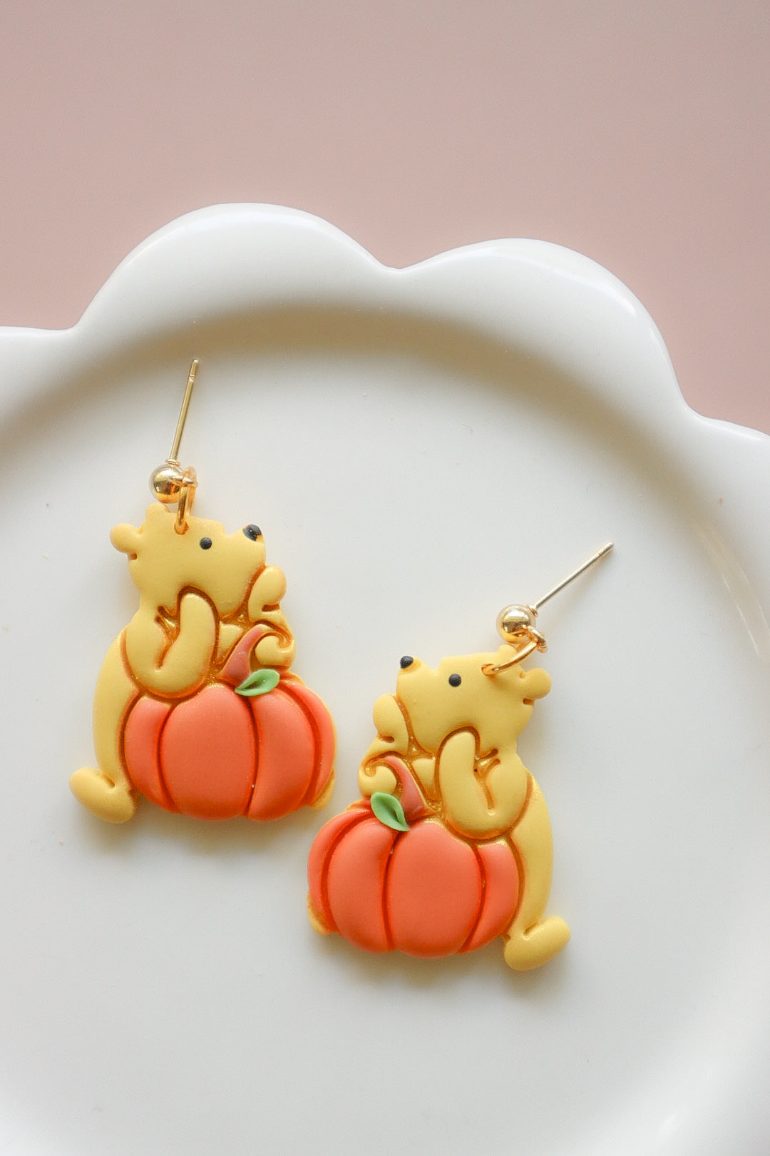 Classic Pooh Bear Pumpkin