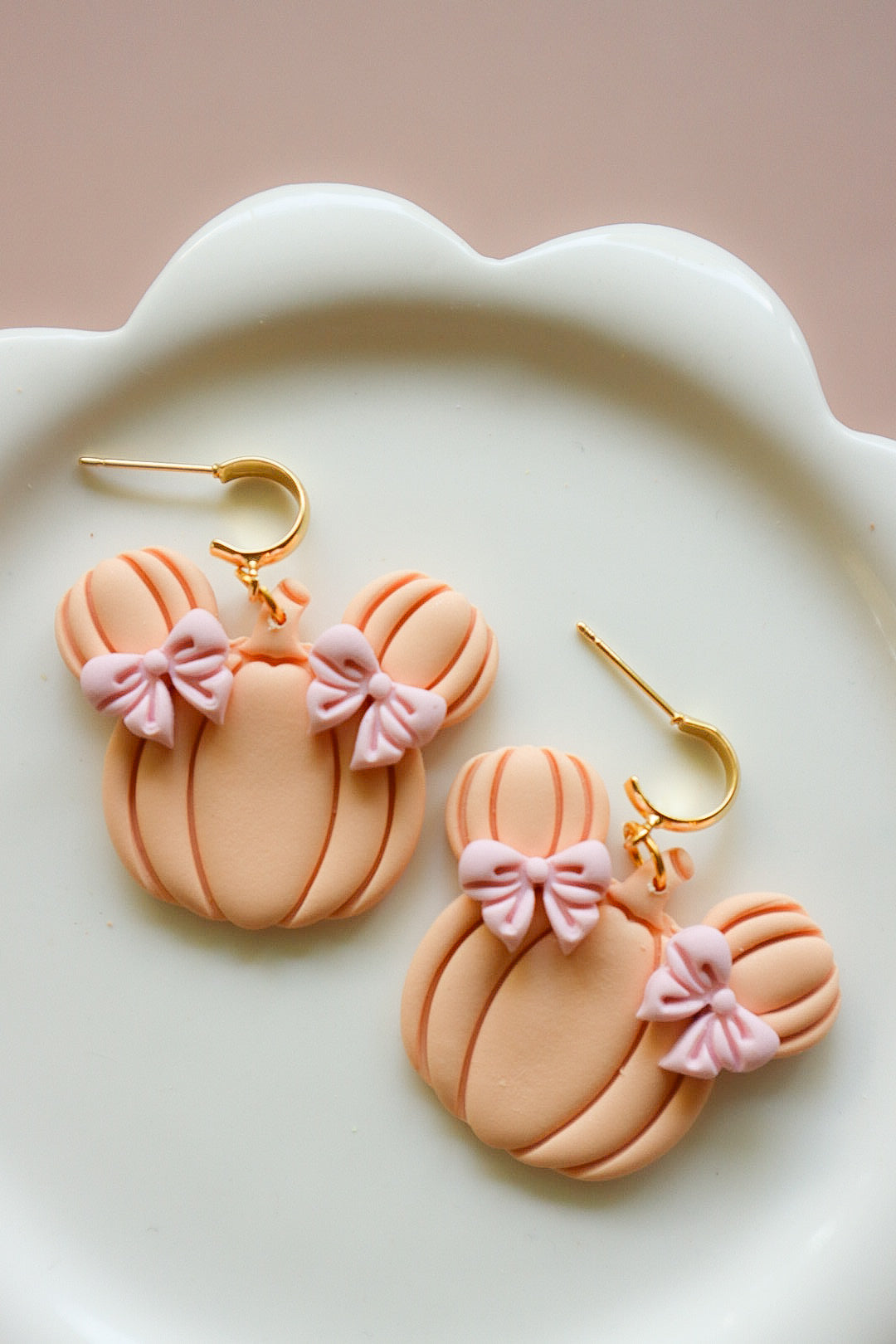 Girly Peach Magical Mouse Pumpkin