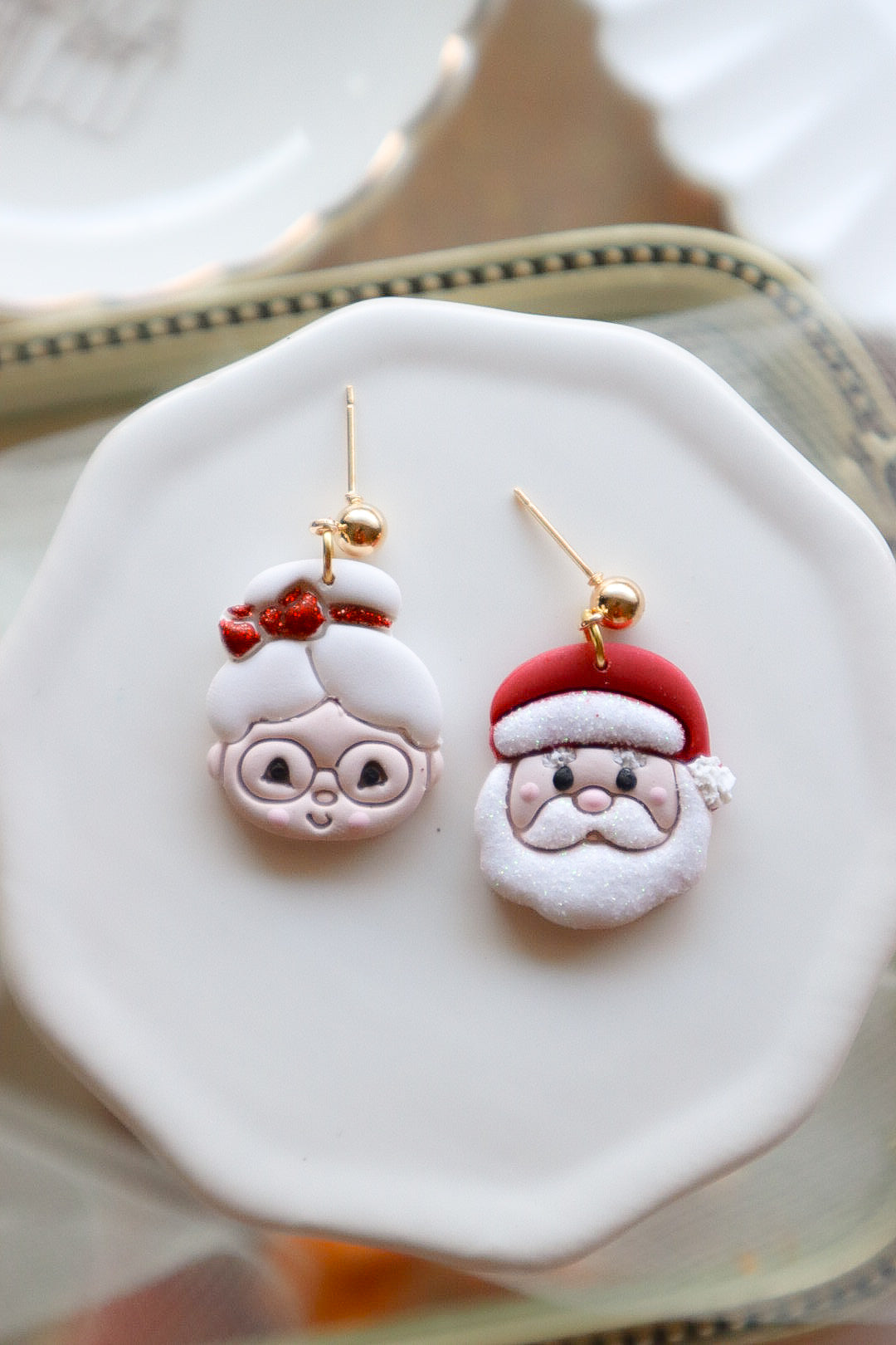 Mr & Mrs Claus