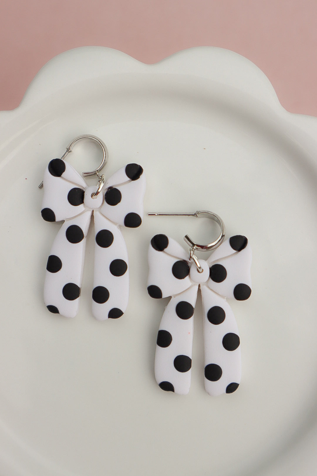 Black & White Polkadot Bow