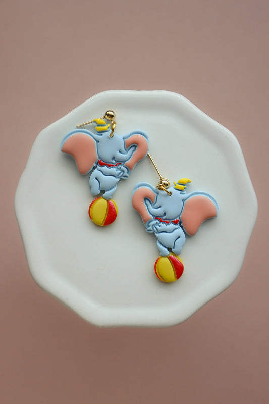 Balancing Flying Elephant