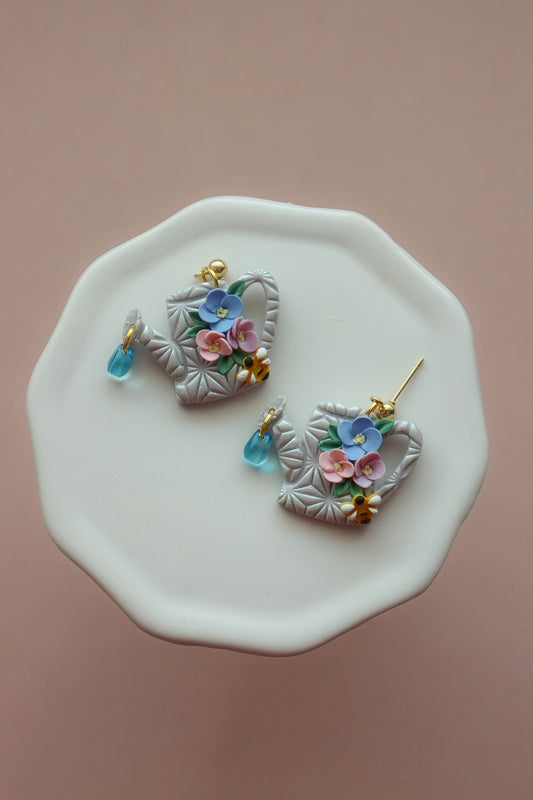 Flower & Garden Spaceship Earth Watering Can