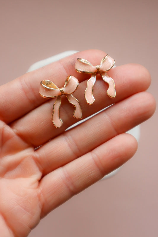 VALENTINE’S DAY BOUTIQUE | Light Pink Gold Bows
