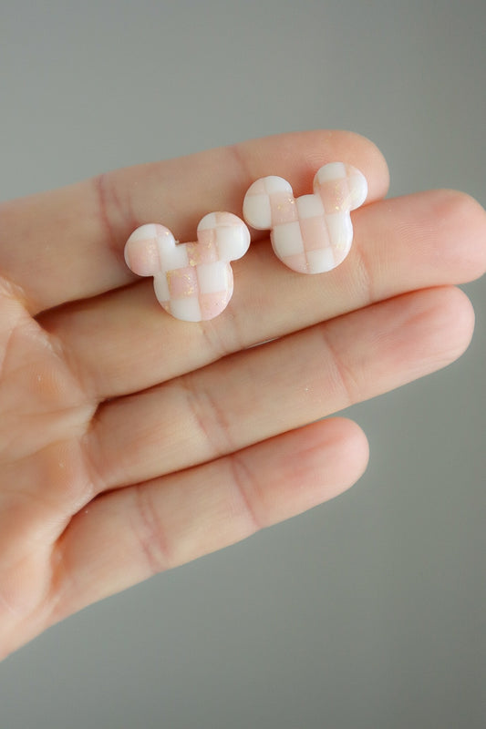 Pink Checkered Magical Mouse Stud