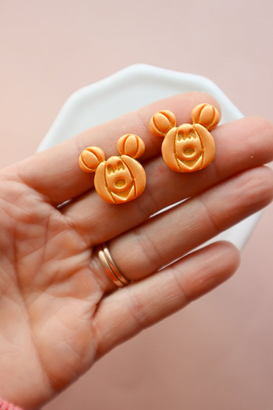 Magical Mouse Pumpkin Stud
