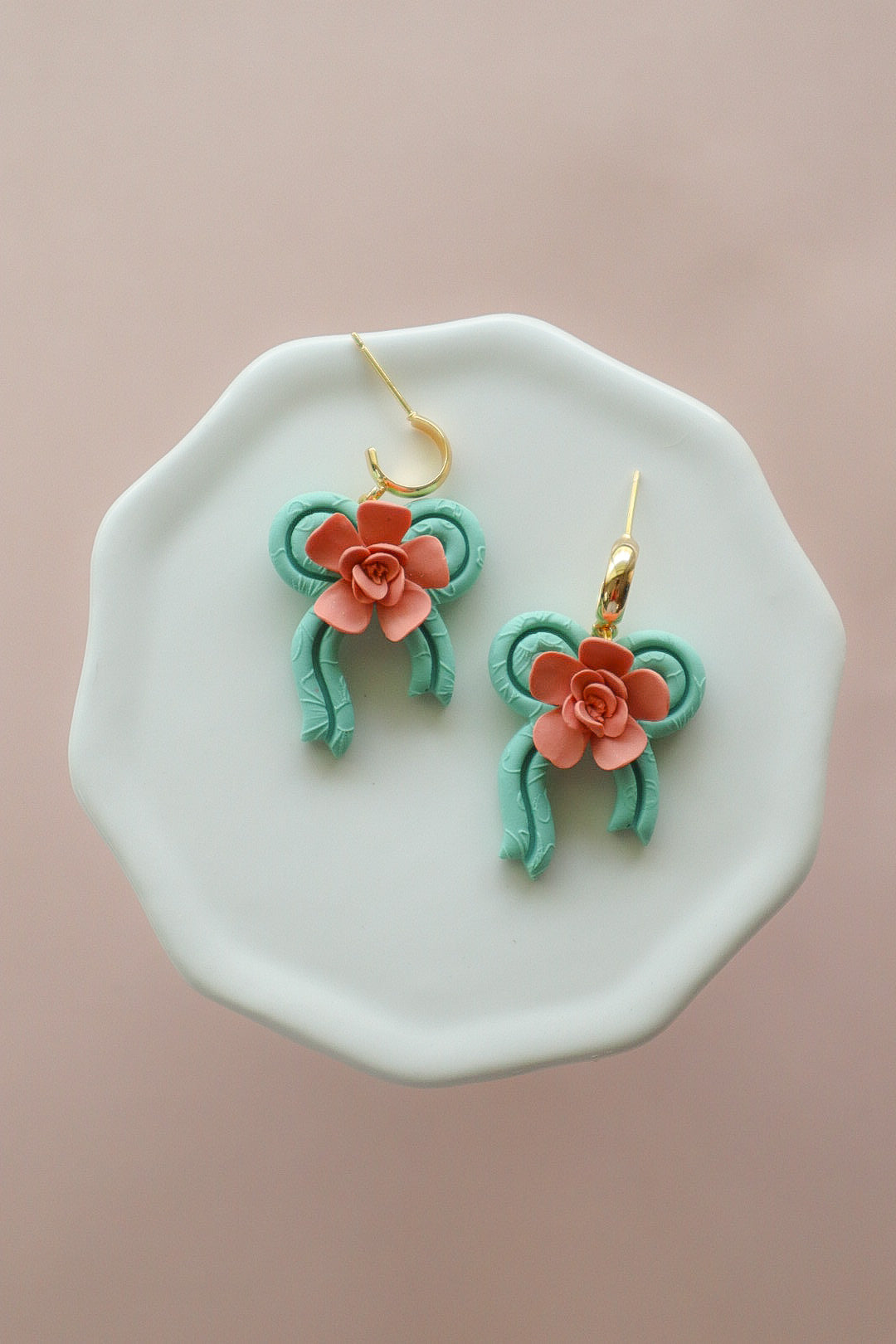 Seafoam Floral Bows