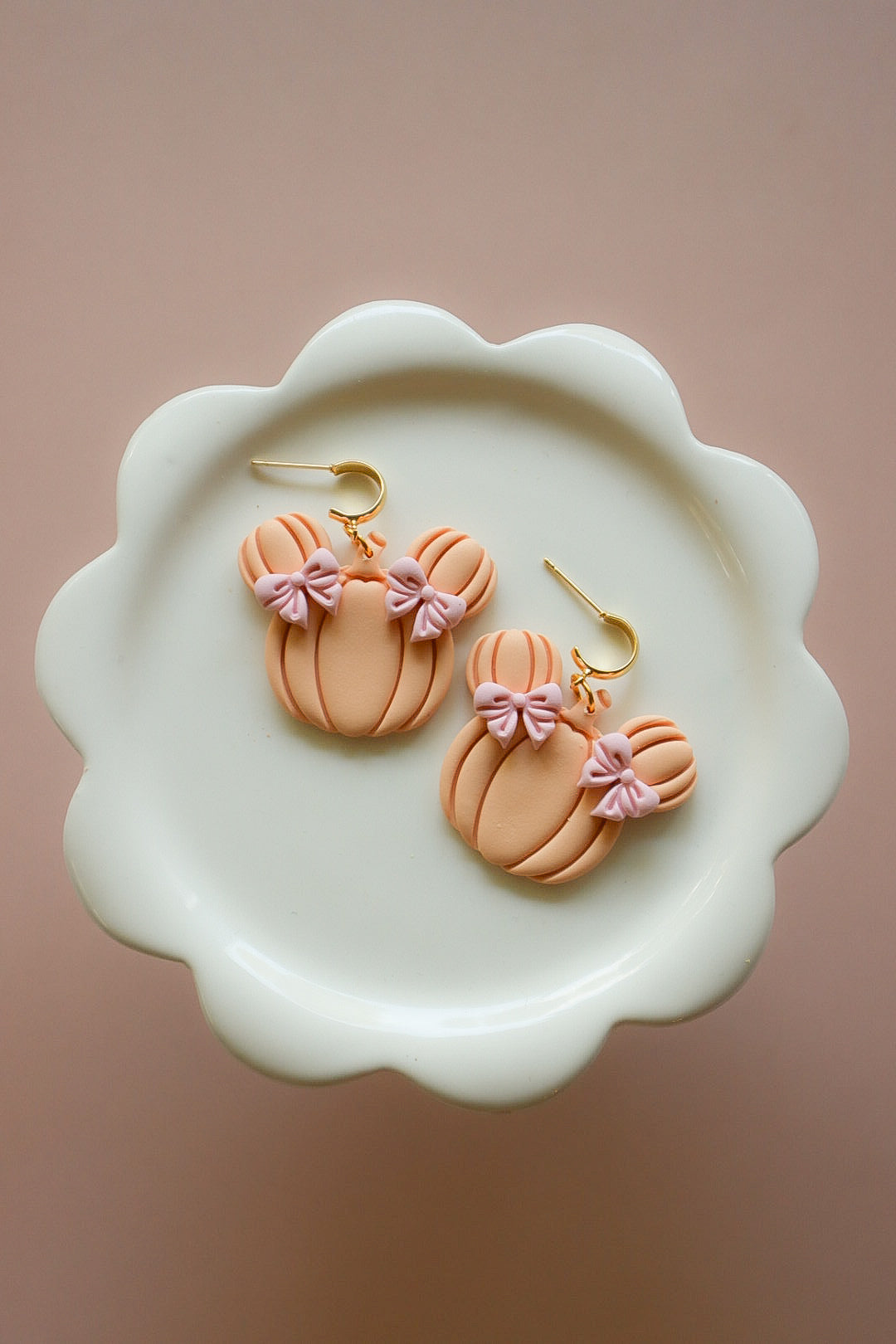 Girly Peach Magical Mouse Pumpkin