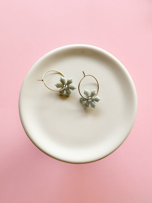 I Smell Snow 20mm Hoops