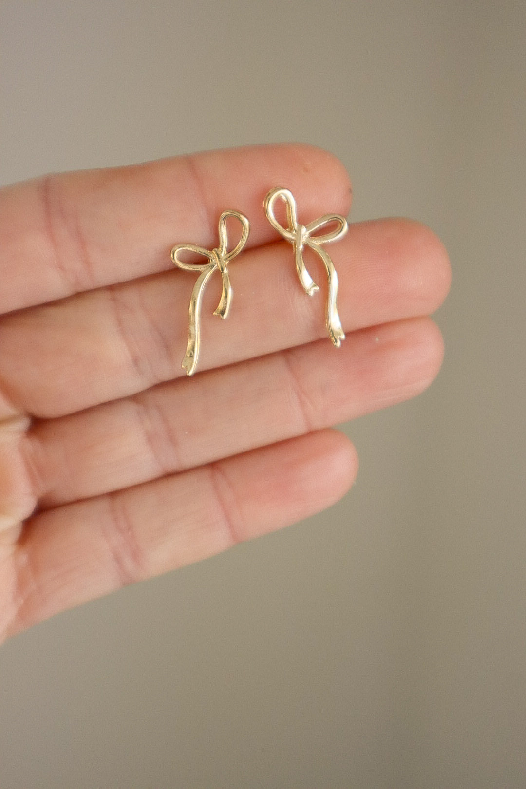 Mini Gold Bows
