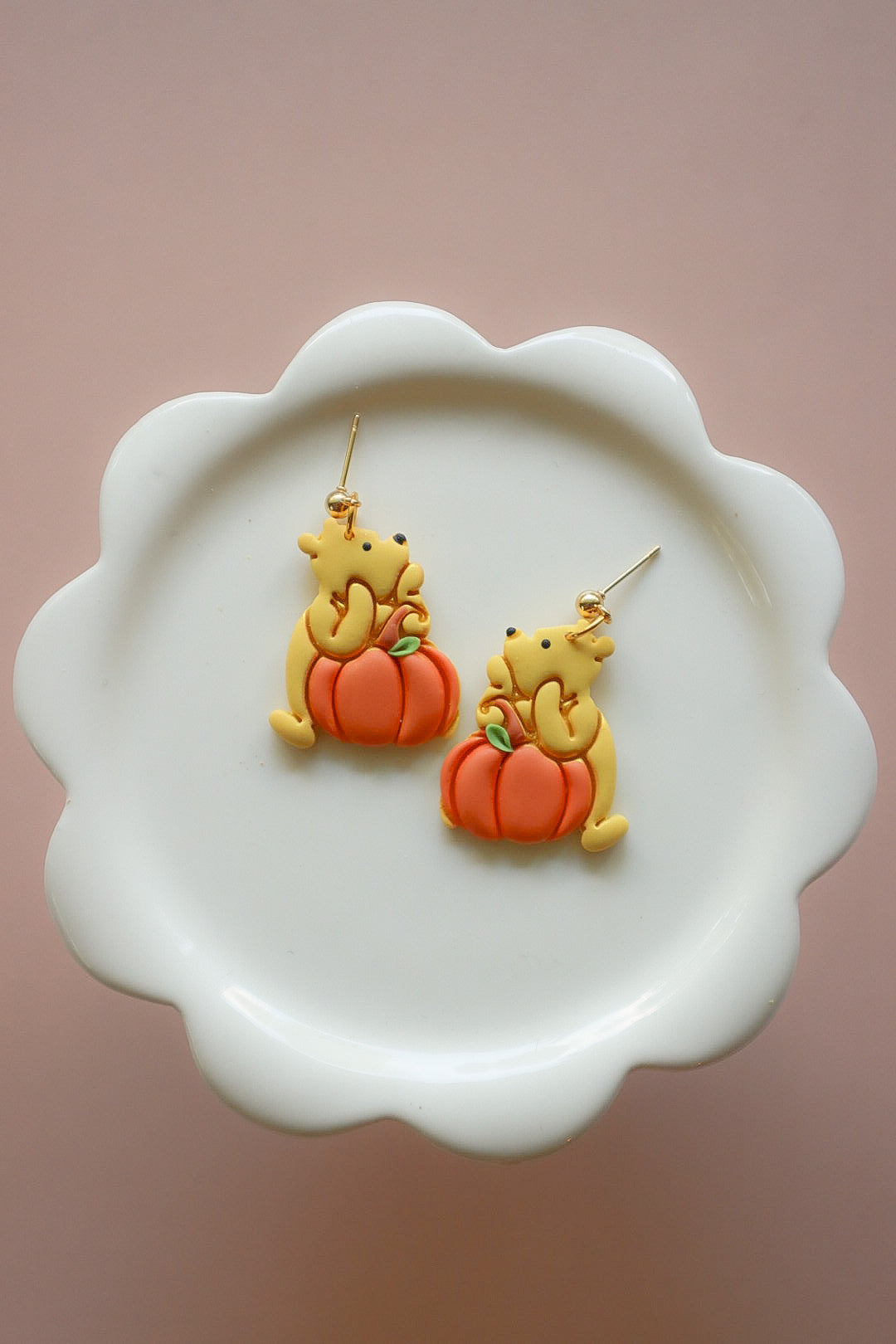 Classic Pooh Bear Pumpkin