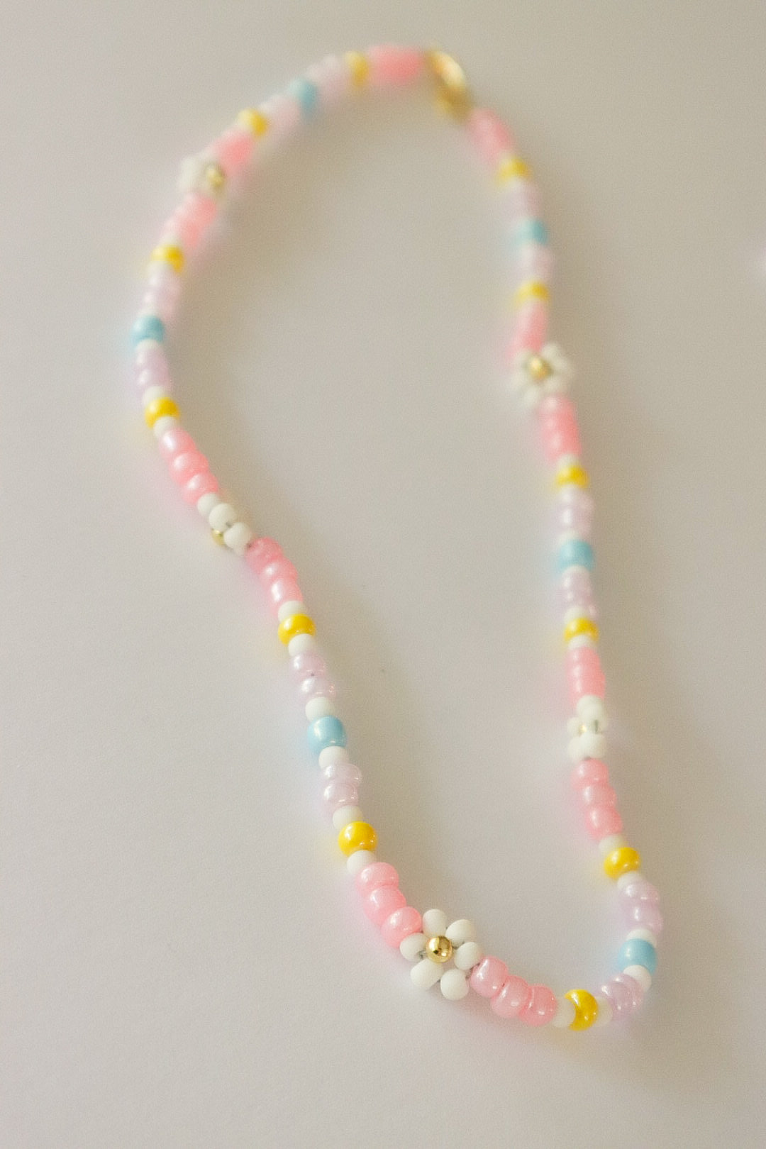 Beaded Daisy Necklace (14” + 2.5” extender)