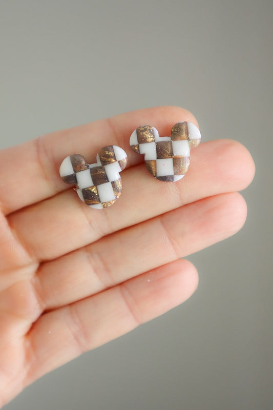 Brown Checkered Magical Mouse Stud