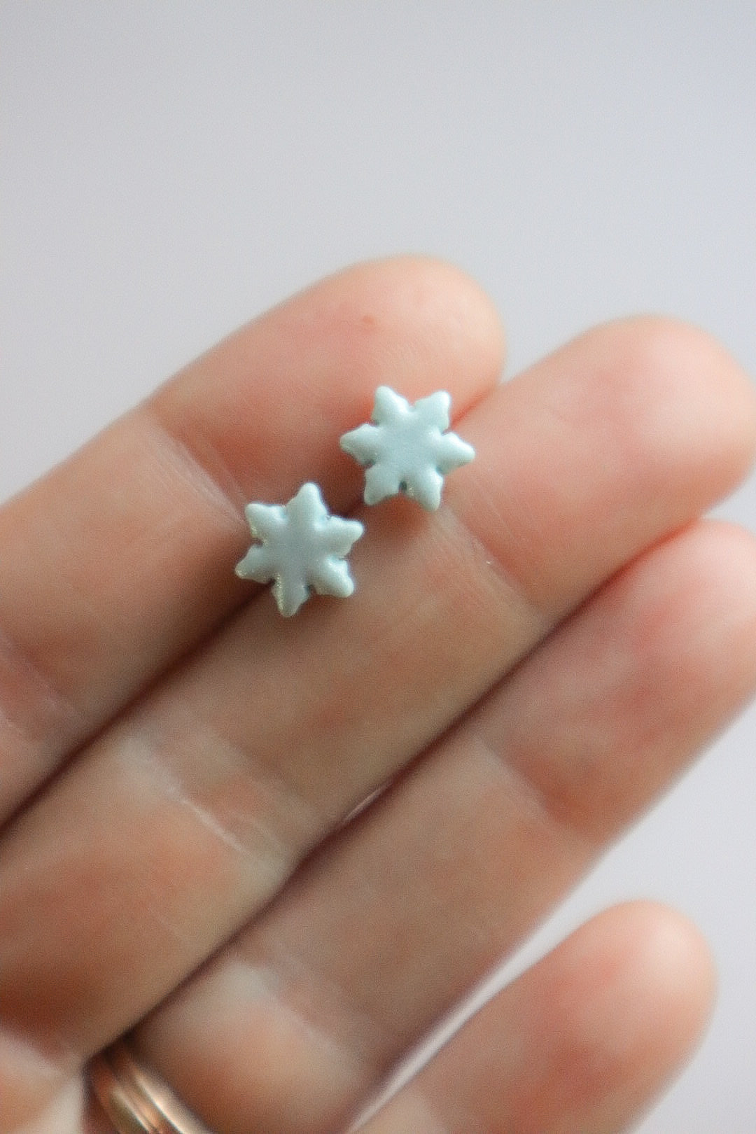 Winter Snowflake Stud