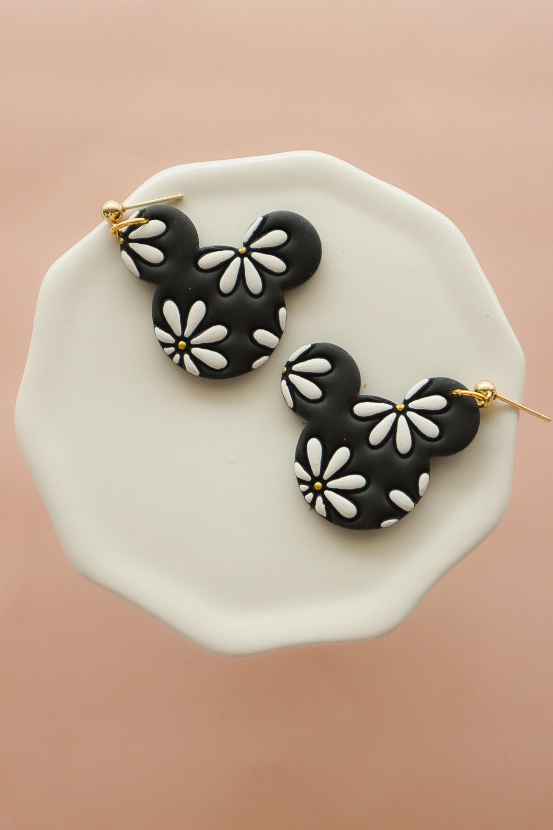 Magical Mouse Daisies