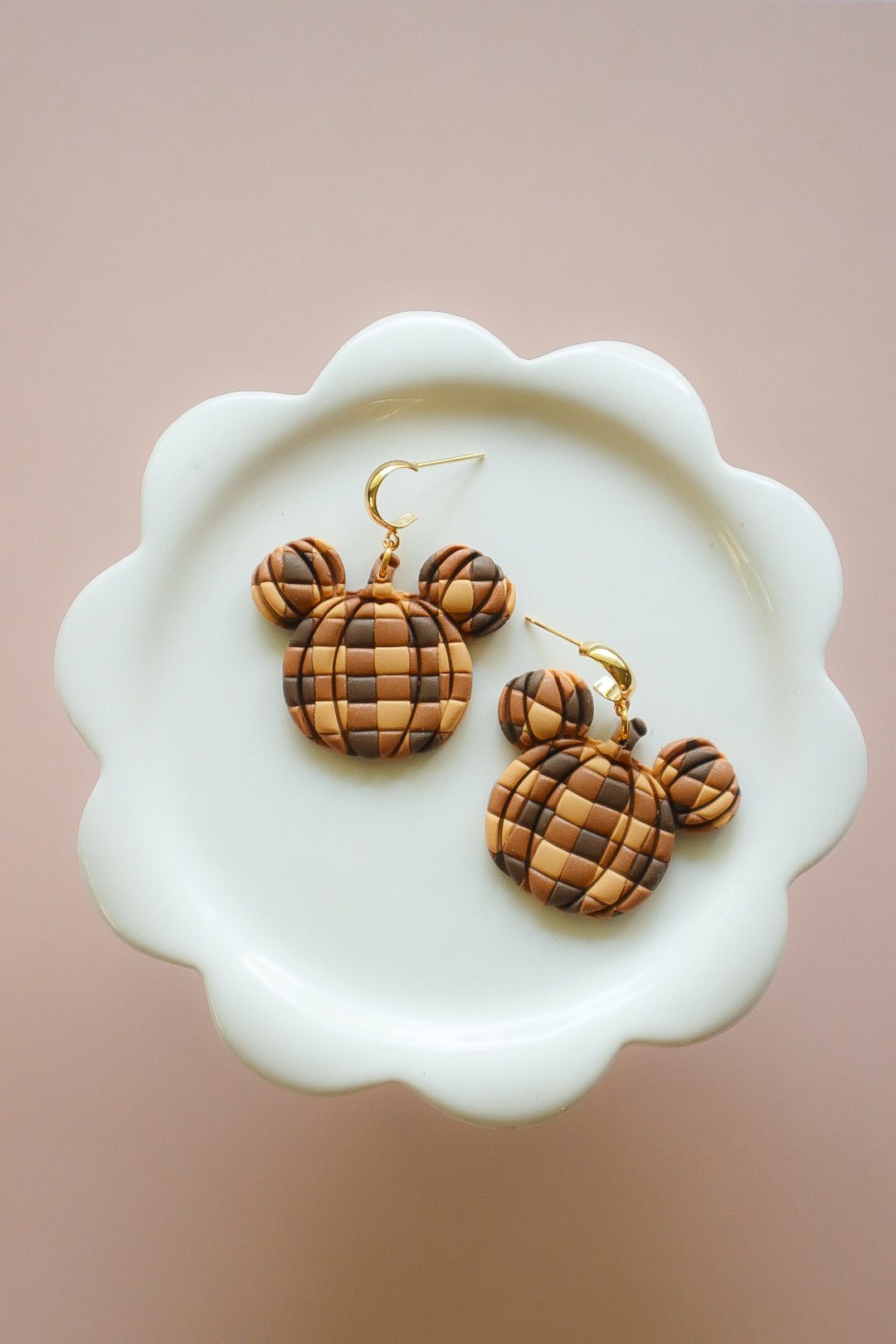 Brown Plaid Magical Mouse Pumpkin